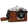 MegaGear Ever Ready - Mezza custodia in pelle per fotocamera compatibile con Olympus OM-D E-M10 Mark III