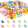 AiQInu 150 Pezzi Mini Anatre in Resina, Piccole Anatre Colorate - 10 Colori (15 per Colore) per Miniature, Acquario, Paesaggi da Giardino, Casa delle Bambole, Decorazioni Fai da Te, Micro paesaggi