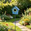 Generic Paletto decorativo per uccelli in metallo blu, casetta per uccelli da giardino con foro a forma di cuore, ornamento artistico per esterni, 25 x 5,5 cm, per patio, prato, cortile