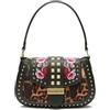 Braccialini Rock Borsa hobo in similpelle nera, decorata da una vivace combinazione di borchie dorate, inserti animalier effetto cavallino e raffinate applicazioni floreali ricamate sui toni del rosso