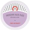 First Aid Beauty Cuscinetti per capelli incarniti con BHA e AHA - Trattamento quotidiano allevia le ustioni del rasoio, previene i peli incarniti e lenisce l'irritazione (28 cuscinetti)