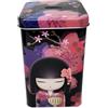 Kimmidoll Barattolo Salvadanaio Design Ispirazione Giapponese Valore Rappresentato Chikako Consapevolezza in Metallo Latta Apribile e Riutilizzabile 21x13cm