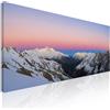 CheQuadro! Quadro montagne e colline al tramonto, tramonto rosa e blu, quadro xxl, decorazione da parete, quadro moderno soggiorno, Tramonto pastello sulla catena montuosa coperta di neve mow20-180x70 cm