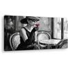 Artenor Quadro Accenti in Rosso Donna in Stile Audrey al Caffè con Cocktail Rosso, 130 x 65 cm - Made in Italy, Quadri Moderni Soggiorno, Camera da Letto, Cucina, Poster da Parete, Decorazioni Casa