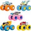 MATTEL ITALY SRL Hot Wheels Monster Trucks Glow in the Dark JFX08 assortiti, veicoli fluorescenti