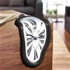 SUQ Salvador Dali, orologio da tavolo e da parete, super realistico, fusione con numeri romani, sciolto, creativo per mensola - regalo per decorazione domestica, ufficio