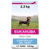 Eukanuba Daily Care Weight Control crocchette per razze di taglia piccola e media - Cibo per cani a basso contenuto di grassi per il mantenimento del peso o per la dieta in caso di sovrappeso, 2,3 kg