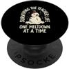 Teacher Christmas Apparel & Gifts Surviving Teacher Life Un crollo alla volta Divertente Natale PopSockets PopGrip Adesivo