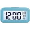 APM Snoooooze - Sveglia digitale per camera da letto, orologio da scrivania a batteria, allarme orologio digitale con luce notturna intelligente, display 12/24 ore, data, per adolescenti, adulti e