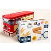 Generico Offerta Colazione con Latta Portafette a Forma di Bus, Fette Biscottate Classiche 185g e Novellini al Latte e Miele 480g - Confezione Regalo da Collezione per gentilini 665g