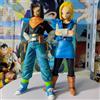 Bandai Figura Anime Dragon Ball Z Android 17 18 da 25CM, Action Figure in PVC Android 18, Modellino da Collezione, Giocattoli per Bambini, Regali di Natale