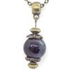 ThurColas Collana artigianale con pendente in vetro smaltato e perlato viola e ottone color bronzo antico, stile vintage, fabbricazione francese