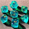 BESCON DICE Set di 7 dadi poliedrici sfaccettati in cristallo, per DND, giochi da tavolo e collezionisti, confezione in scatola di latta, effetto pietra preziosa (verde acqua cristallo)