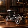 Modello di Auto Americana Vintage in Ferro Artistico per Console