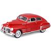 MAISTO Chevrolet Fleetline Aerosedan 1948 Special Edition, rosso - Modellino auto 1:24, auto da collezione fedele con volante mobile, porte e cofano, dai 3 anni in su, (532921R)