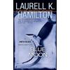 Laurell K. Hamilton Blue Moon (Tascabile) Anita Blake, Vampire Hunter