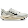 Nike Vomero 18 Summit White/Black/Coconut Milk da Uomo