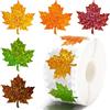 GTYARYUA Rotolo di Adesivi Autunnali, 500 PCS Stickers Bambini, Adesivi con Foglie D'acero Autunnali, Foglie del Ringraziamento Autoadesivi, per il Ringraziamento, Busta, Festa d'autunno