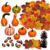 ACTOYS 50 Pezzi Decorazioni Autunnali, Zucche Artificiali e Foglie d'Acero | Set autunnale da 50 pezzi con 8 zucche, 30 foglie d'acero, 2 pigne e 10 ghiande per tavolo, casa e Halloween
