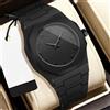 NONE Orologio da uomo con cassa quadrata, quadrante rosso con elementi decorativi, numeri romani, cinturino morbido, un accessorio versatile ed elegante, adatto sia per l'ambiente lavorativo che per il
