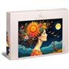 Ulmer Puzzleschmiede Puzzle Luna Flora, 1000 pezzi, profilo da donna con corona floreale e luna piena su paesaggio silenzioso, motivo floreale poetico, qualità Made in Germany