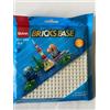 Sluban Bricks Base Piastra di base bianca, 16 x 16 cm, compatibile con mattoncini da costruzione, M38-B0832-B