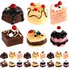 TOYANDONA 60 pezzi di decorazioni per dessert in miniatura per case delle bambole - Mini forniture per torte di pasticceria, accessori per alimenti giocattolo, dolcetti in resina realistici per bar,