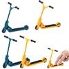 IMLDUY 4 Pezzi Mini Monopattino da Dita, Set Finger Skateboard con 2 Teste a Y e 2 Teste a T, Giocattoli Creativi per Bambini e Adulti, Gadget Festa Compleanno, Blu e Giallo