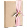 Mareli Album Fotografico Nacita con Diario 23X30 Cm 56 Pagine Bianche e 4 Pagine Diario Personalizzabili Pagine in Cartoncino Spesso e Resistente Intervallate da Pergamino, tessuto lino con fiocco rosa