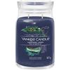 Yankee Candle Signature Candela Profumata, Rifugio sul Lago in Giara Grande, Candele di Miscela di Cera di Soia Lunga Durata, Regalo per le Donne