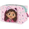 CERDÁ LIFE'S LITTLE MOMENTS Borsa da toilette Gabby's Dollhouse - 17x10x7 cm - Rosa - Realizzata in 100% Pu - Borsa da toilette da viaggio con cerniera - Design Gabby's Dollhouse - Prodotto originale disegnato in Spagna