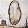 JJUUYOU Specchi asimmetrici irregolari da parete per bagno, 75 x 45 cm, grande cornice in legno, specchio decorativo moderno da appendere per trucco, bagno, soggiorno, marrone