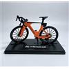 Generic Bicicletta da triathlon TT in lega con base di presentazione rimovibile, sterzata con trasmissione a catena, decorazione da tavolo, regalo per gli amanti del ciclismo (arancione-13A)