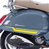 Generico Kit 2 adesivi fasce bande compatibili con PIAGGIO VESPA GTV 300 GTS 300 GTV250 GTV125 scegli colore Cod.1996 (025 Giallo)
