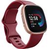 Fitbit Versa 4 Smartwatch per il fitness con abbonamento Google Health Premium di 3 mesi incluso, fino a 6 giorni di autonomia e compatibile con iOS & Android, Rosso ciliegia/Alluminio rame rosa