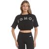FGM04 T-Shirt Crop Academy, Tessuto 4 Stagioni | Made in Italy, fascia elastica arricciata, scollo tondo, maniche ampie e fit regolare.