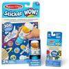 Melissa & Doug Sticker Wow!™ Pacchetto Astronauta: Blocco attività e Timbratore di Adesivi + Mini Blocco attività e 200 Adesivi di Ricarica