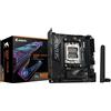GIGABYTE B850I AORUS PRO Scheda Madre - Supporta processori AMD Ryzen Serie 9000, VRM digitale a 8+2+1 fasi, fino a 8400MHz