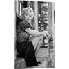 Posterlounge Marilyn durante una pausa sul set Stampa su vetro acrilico | 14 x 21 cm di Celebrity Collection Nero e Bianco Quadri Decorazione per pareti