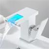 JJsdwin Rubinetto a LED per lavabo, beccuccio a cascata con 3 luci che cambiano colore, colore cascata per camper bagno (bianco)