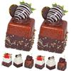 generic Set di 8 torte artificiali realistiche alla fragola francese per torte di compleanno, decorazione da tavolo simulata per dessert, decorazione per la casa, feste, fotografie, con manico comodo