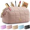 BLOOMORA Make Up Bag - Porta Trucchi da Viaggio con Scomparti Interni | Trousse Donna Trapuntata, Beauty Case da Ampia Apertura, Pochette Trucco per Uso Quotidiano, Utilizzo Versatile - Rosa Scuro