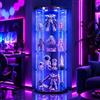 KSFASHZ Vetrina ad Angolo Soggiorno con Vetro, Vetrinetta in Vetro 4 Ripiani 1 Porte, Vetrine inVetro con Serratura Vetrina Colonna Espositiva Colonna Vetrinetta Casco con LED per Collezionismo