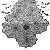 VOPIWOZ Gagnatele Tovaglia Halloween Pizzo Nero Set Halloween Decorazioni Tavola Contiene 1 Pezzo Tovagliette Halloween e 16 Pezzi 3D Pipistrelli per Halloween Party e Banchetto a Tema(182 * 46cm)