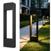 Dopa Lampione da Giardino 60 cm, GU10, IP54, Alluminio, Nero | Lampione moderno da esterno 60 cm con attacco GU10, struttura in alluminio, IP54, ideale per giardini, vialetti e ingressi.