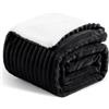 Aisbo Coperta Plaid Pile di Sherpa 130x150 cm Nero - Invernale Coperta Pelosa- Divano/Letto Matrimoniale King, Copridivano di Microfibra Calda e Morbida, Regalo Perfetto