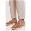 Luigi Mules Loafers con Dettagli Decorativi - Cammello
