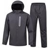 SwissWell Tuta Antipioggia Uomo Impermeabile | Traspirante e Riflettente, Vita Elastica con Giacca con Cappuccio e Pantaloni Impermeabili
