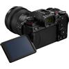 Panasonic Lumix DC-S5 & 20-60 / 3,5-5,6 Lumix S (S-R2060) Kit fotocamera di sistema da 24,2 megapixel con obiettivo, video 4k Ultra HD, stabilizzatore ottico/elettronico d'immagine, sensore CMOS da 35,6 x 23,8 mm, WLAN, SI, custodia idrorepellente