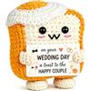 Sunwuun Regali di nozze per coppia di sposi, statuette di toast positive fatte a | Regalo di nozze unico, regalo di anniversario per uomini, donne, coppie, San Valentino, 7 x 8,5 x 5 cm